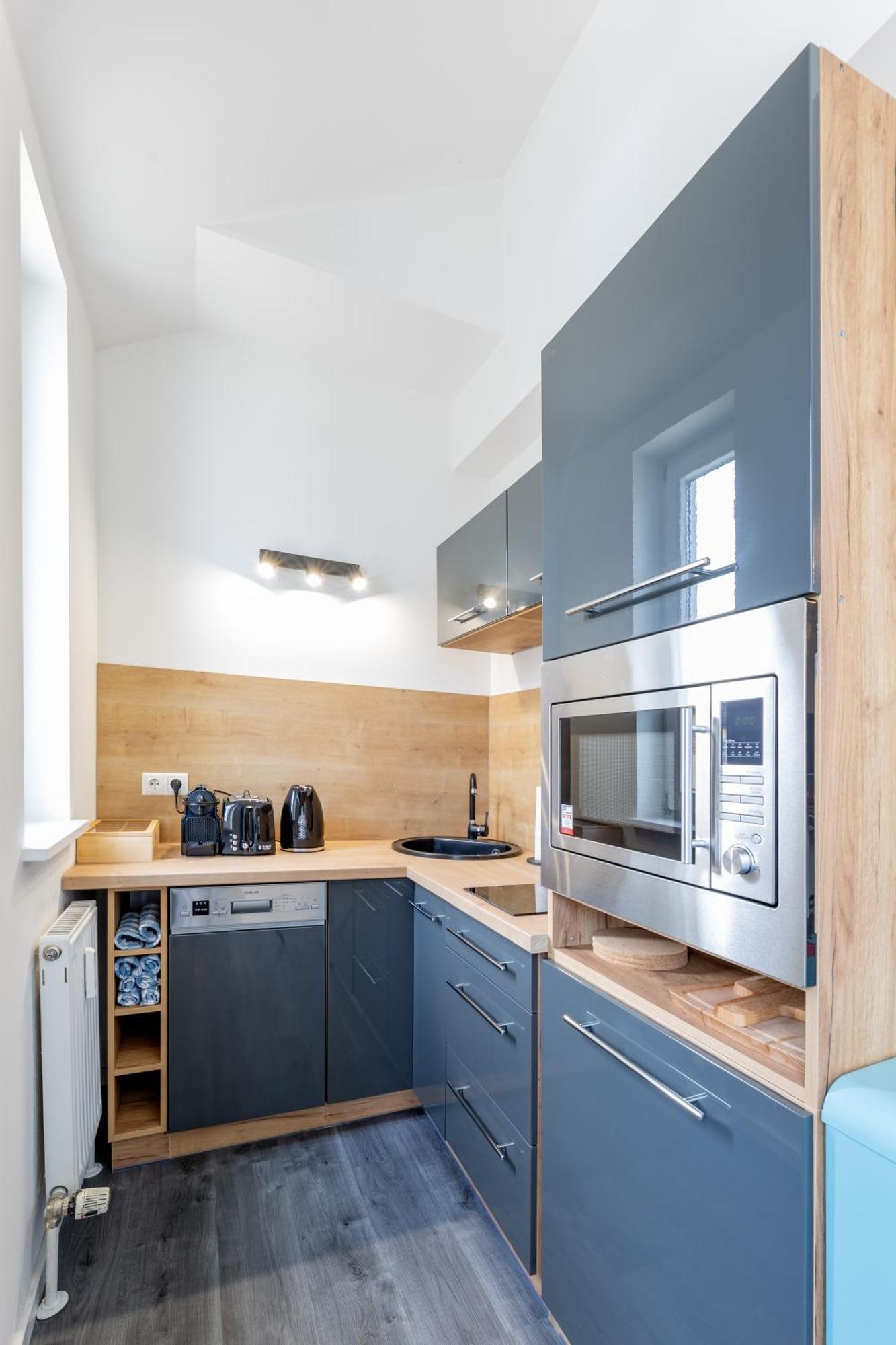 Sweethome - Maisonette Apartment, Parkplatz, Wifi, Naehe Zentrum Фюрстенфельдбрук Екстер'єр фото